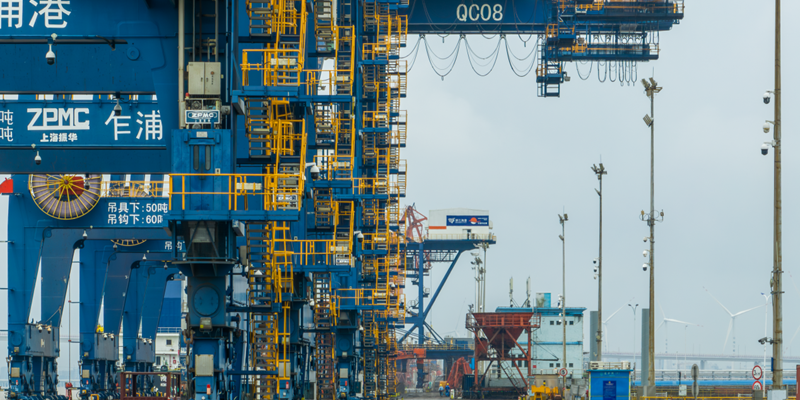 2024年上半年浙江内河港集装箱吞吐量急剧增长