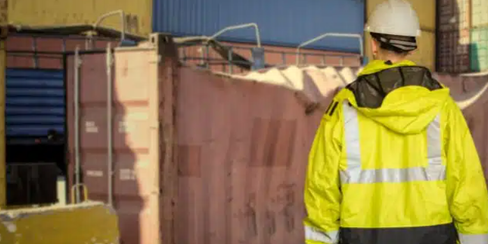 有什么原因导致海运集装箱运输途中败坏？